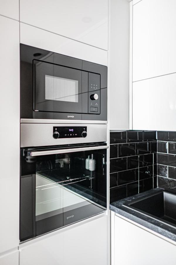Apartment 24H With Free Garage And Ac Jagielly 5 فروتسواف المظهر الخارجي الصورة